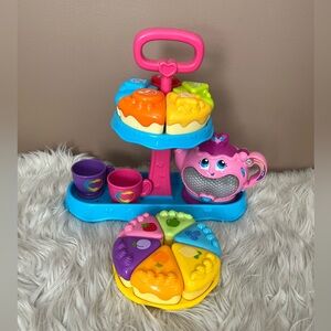 {LeapFrog} Musical Rainbow Tea Party with Two Cakes Toy Set